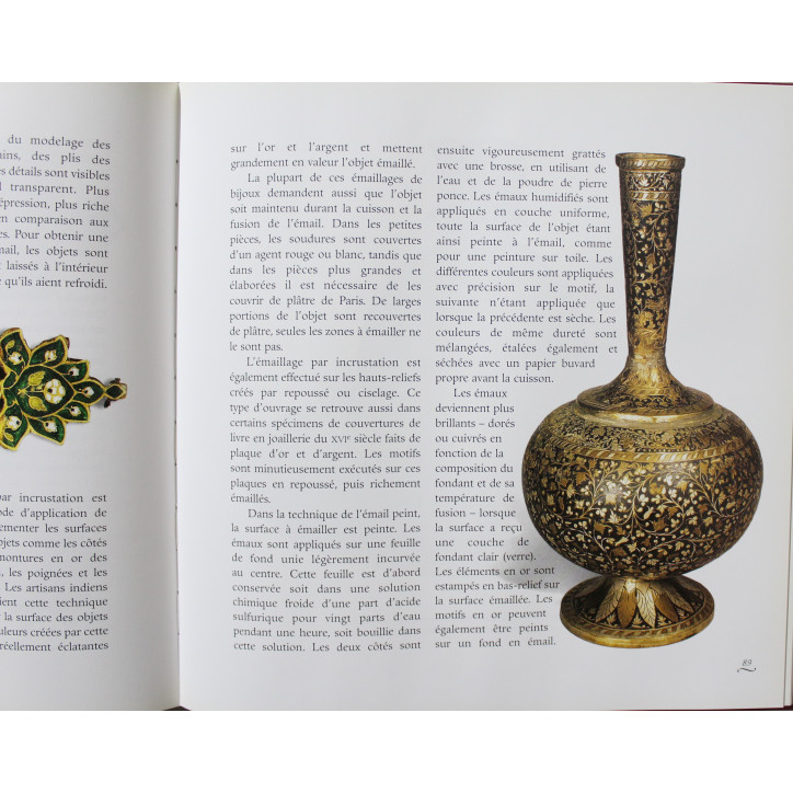 Livre Bijoux artisanaux indiens en email de R. Devi Sharma et  M. Varadarajan