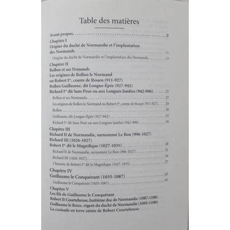 Livre La véritable histoire des ducs de Normandie de André Davy