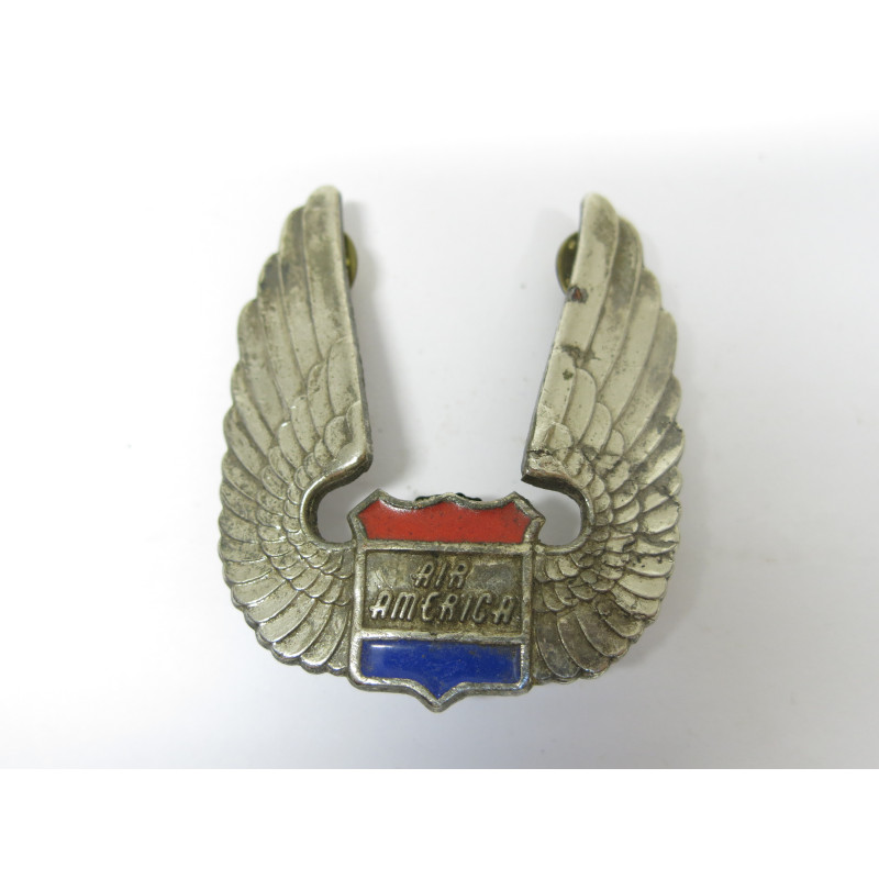 Insigne de casquette  Air America ref 753 