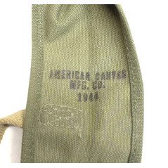 Porte pioche de l'US Army daté 1944 American Canvas MFG. CO.
