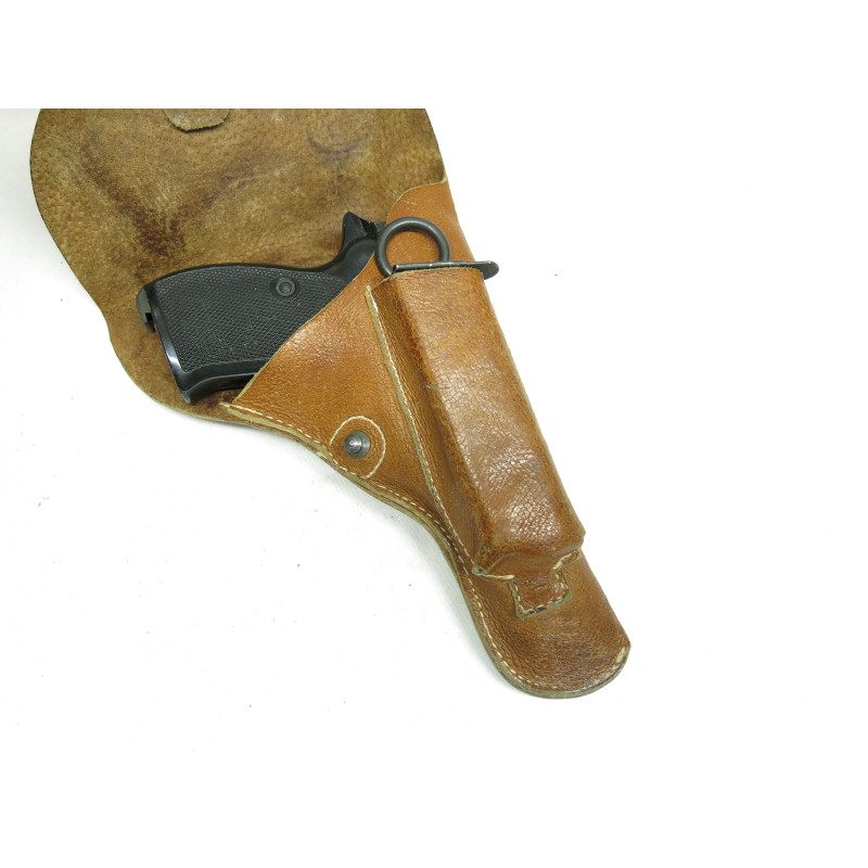 Etui cuir original P38 ref 150