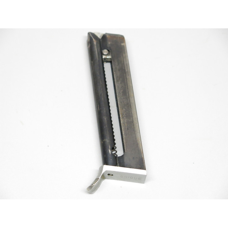 Chargeur pistolet UNIQUE DES 69  categorie B