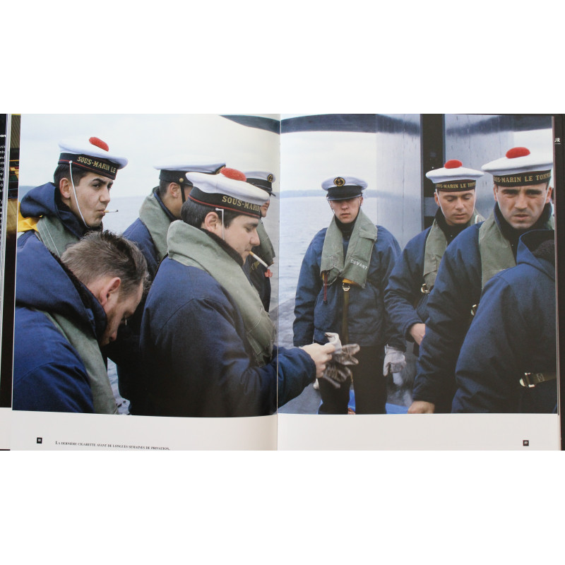 Album Les sous-marins français - les bateaux noirs