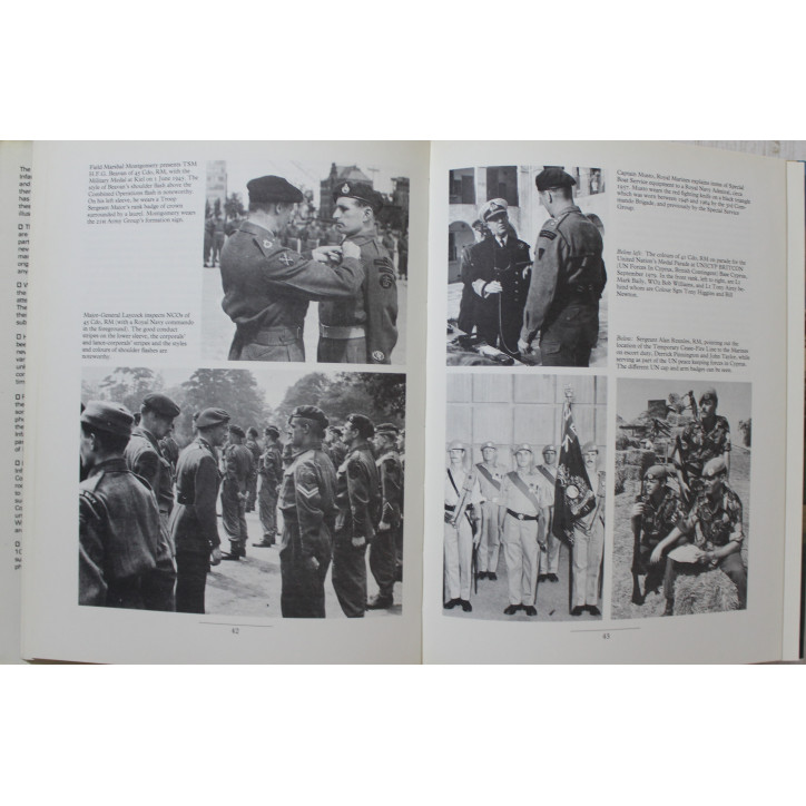 Livre Marine Badges and Insignia of the world