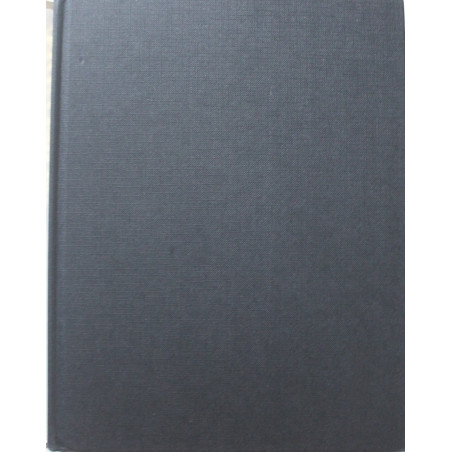 Livre NATO Forces: An Illustrated Reference to Their Organization and Insignia