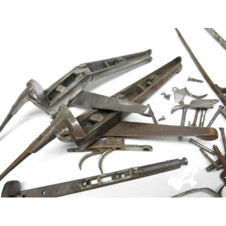 Lot pieces detachées fusil de chasse ref 123