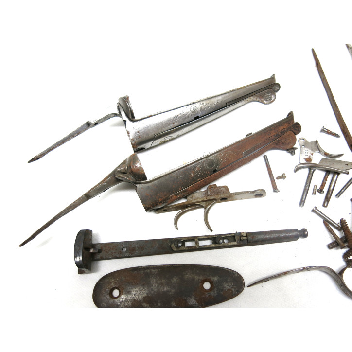 Lot pièces detachées fusil de chasse ref 123