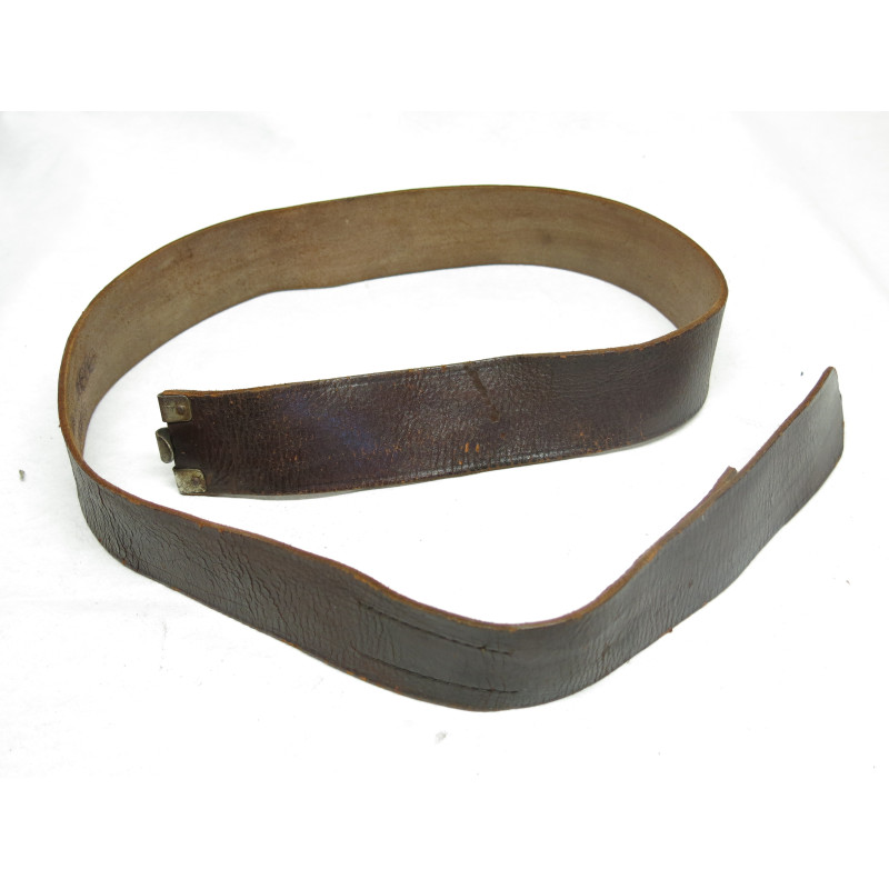 Ceinturon cuir Allemand original 1944 crochet acier ref 222
