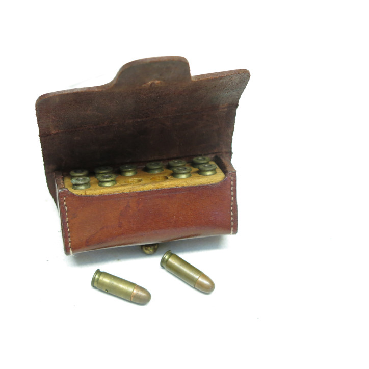 Porte cartouches cuir pistolet Colt 1900 calibre 38 auto ref 12