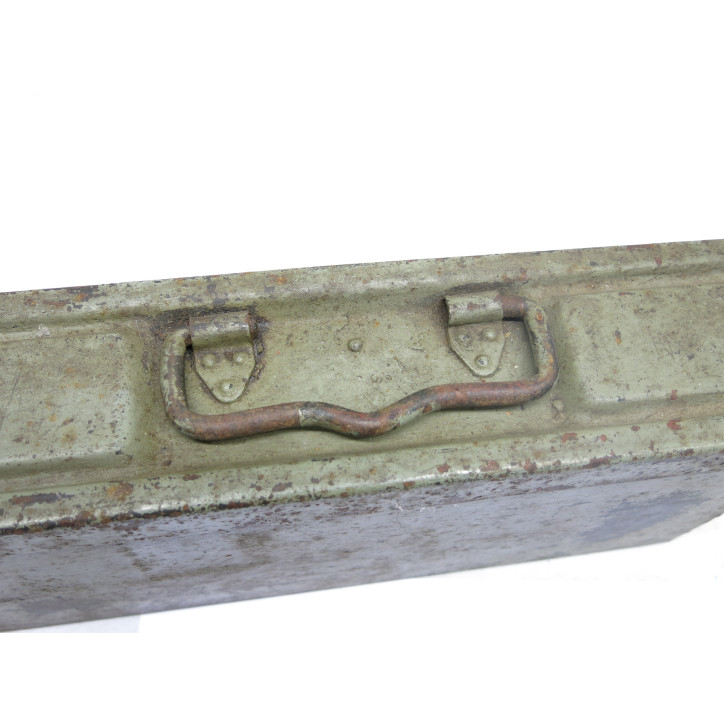 Boite a munitions acier MG 34/42  ref  100 
