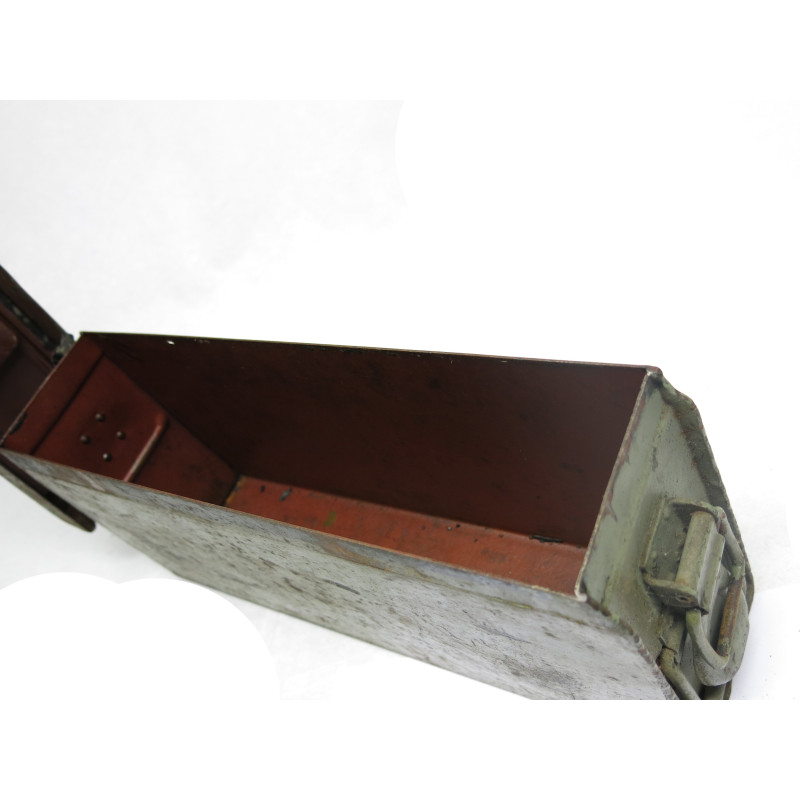 Boite a munitions acier MG 34/42  ref  100 