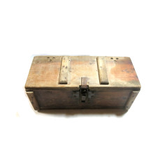 Caisse Allemande pour 20 grenades à fusil G.Pzgr. 1943  ref 654