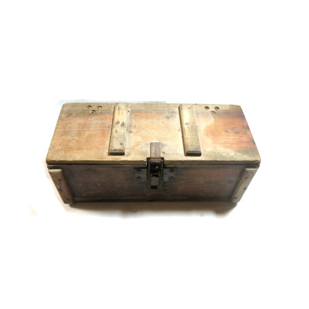 Caisse Allemande pour 20 grenades à fusil G.Pzgr. 1943  ref 654