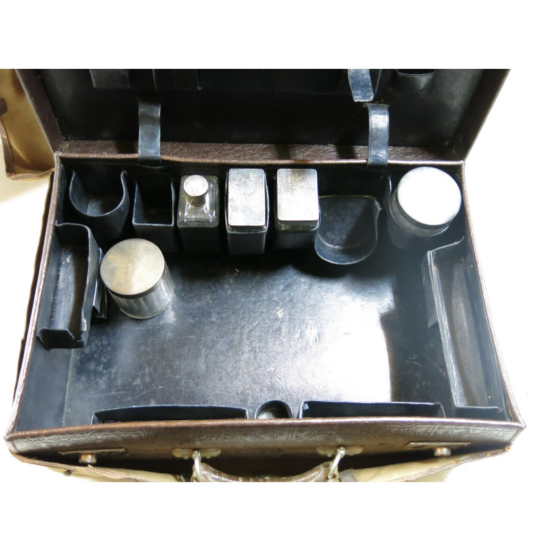 Valise cuir  officier ref 789