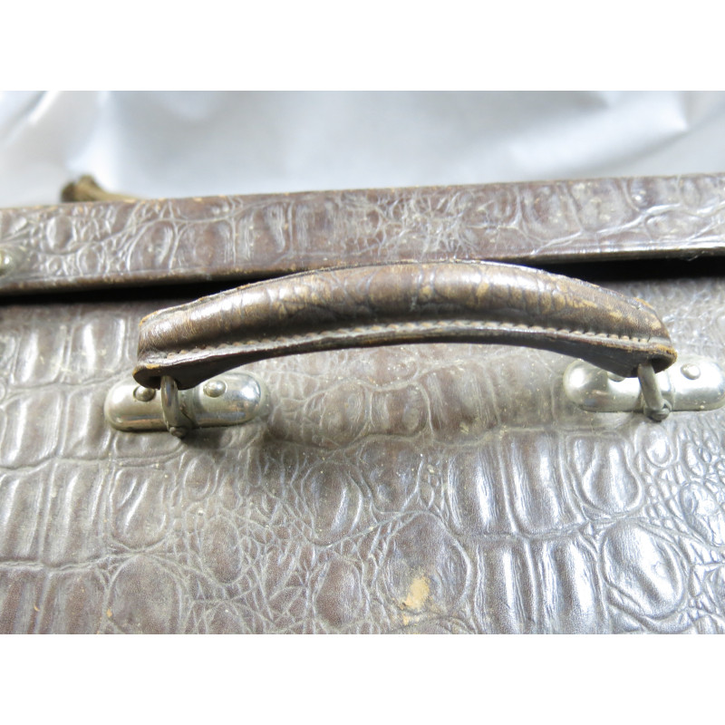 Valise cuir  officier ref 789