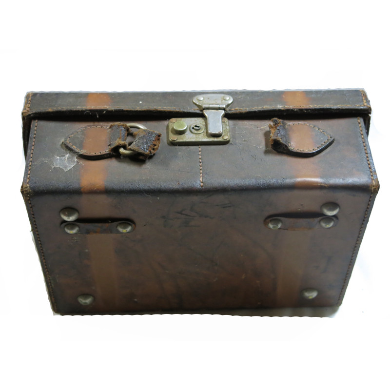 Petite valise cuir non identifiée   ref 821