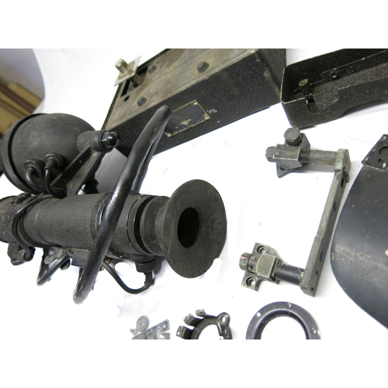 Lunette avec phare infra rouge pour carabine USM1 ou USM2  dans sa boite d'origine 