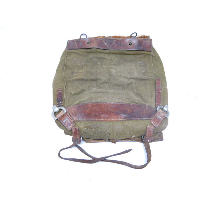 Sac a dos poil de vache Allemand 1938  ref  1030