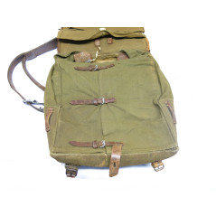 Sac a dos poil de vache Allemand daté 1939   ref  1040