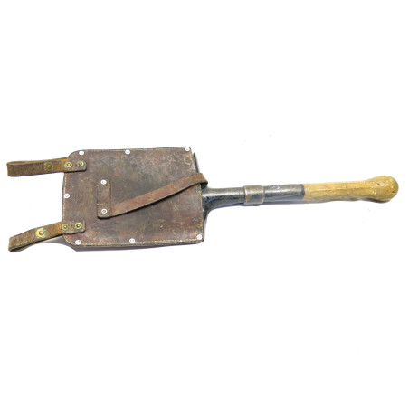 Pelle droite Suisse 1943 avec etui cuir ref 423