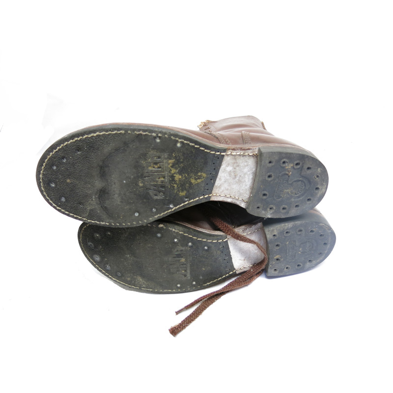 Bottes de parachutiste US 1944  ww2 taille 45   ref 478