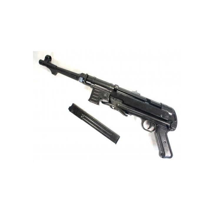 Pistolet mitrailleur Schmeisser MP.40. Denix vente libre      a majeur 