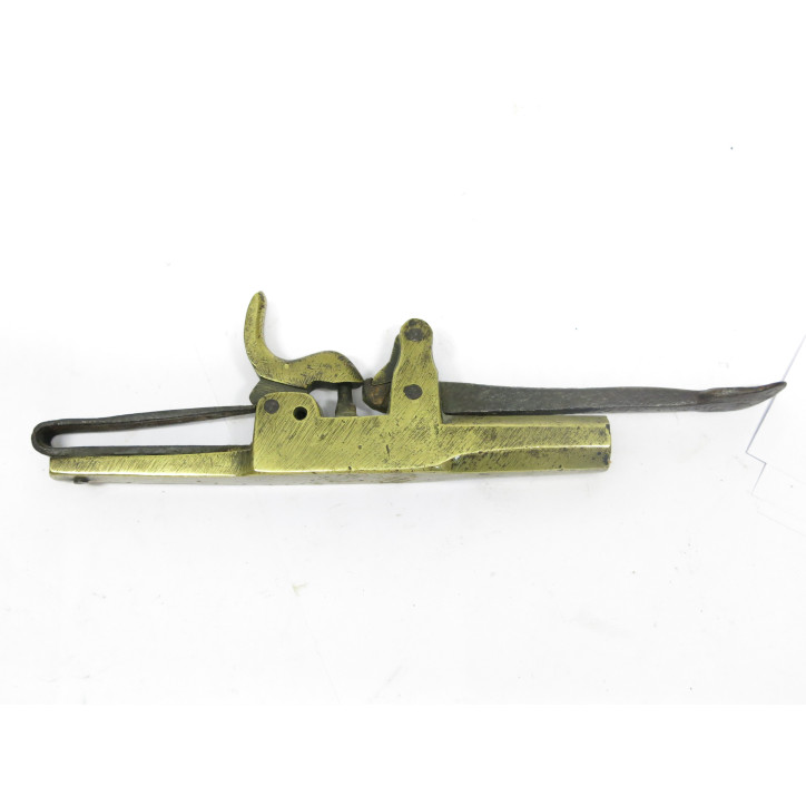 Piege a Taupe  ou d'alarme a percussion laiton ref 258 