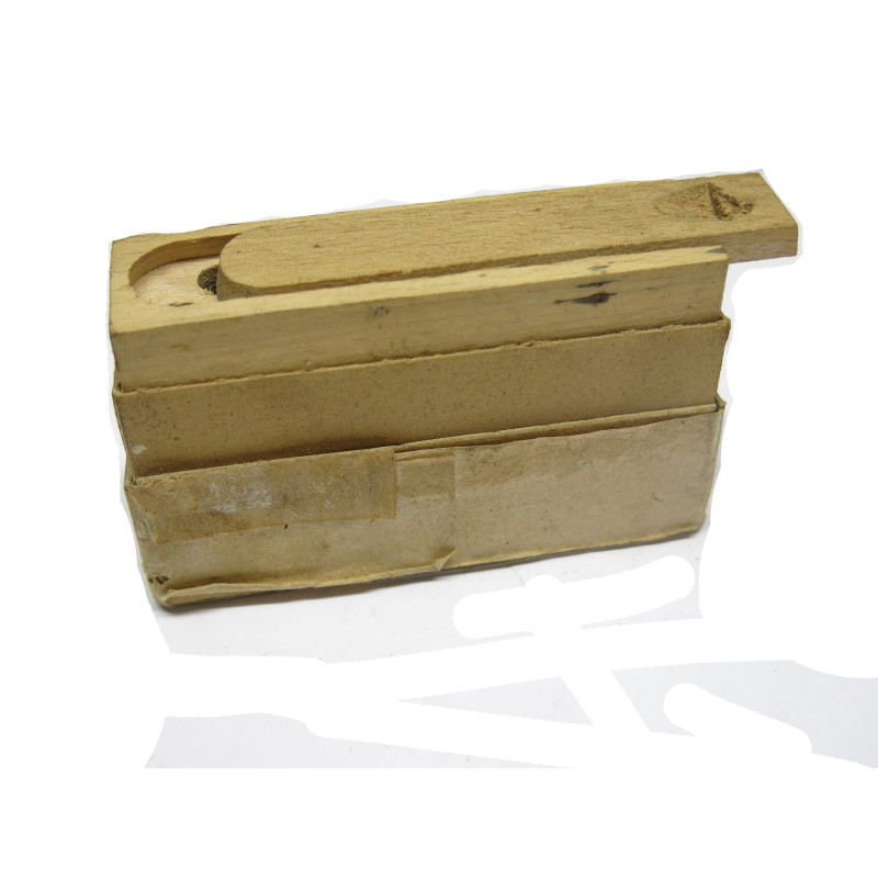 Boite bois vide pour détonateur de grenade à manche 1944 ref 47 