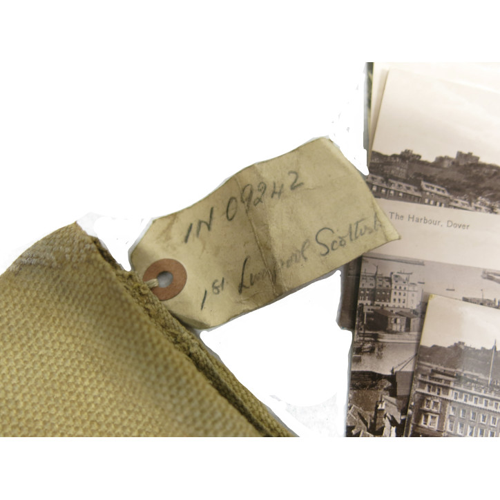 Porte carte Anglais 1944 avec souvenirs ref 753