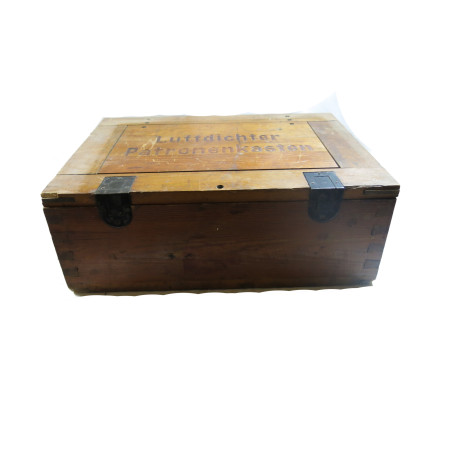 Superbe caisse Allemande Luftdichter Patronenkasten ref 1001 
