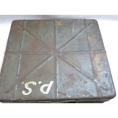 Caisse métal Allemande pour obus de mortier ref 1060