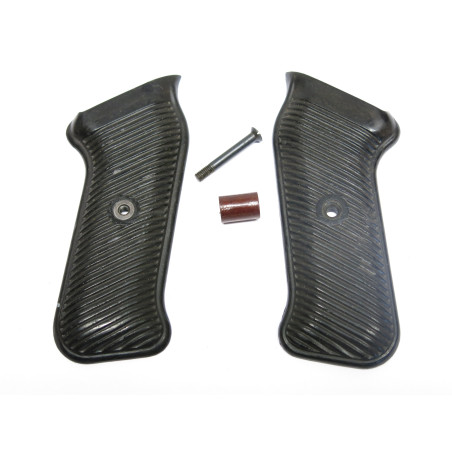 Paire de plaquettes bakélite originales pour MP38 ou MP40 marron Réf 563