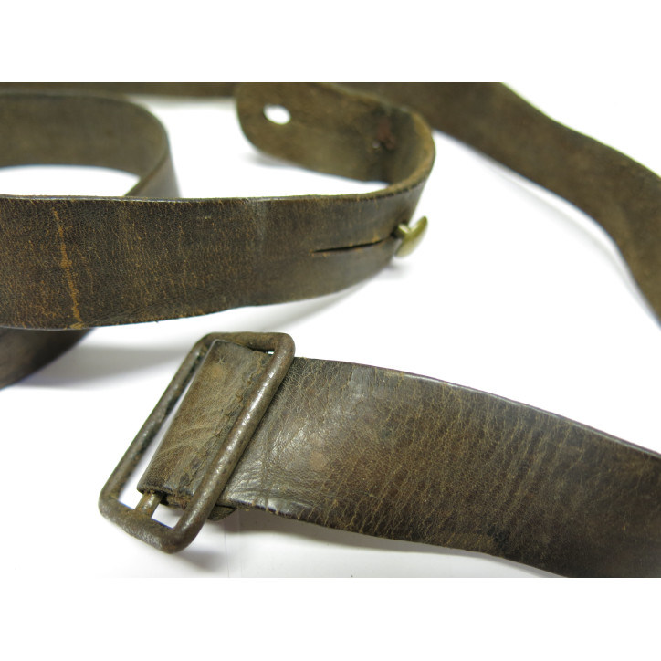 Bretelle cuir  couleur fauve 39/45 pour fusil Mas 36 ref 110