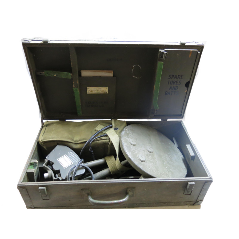 Detecteur de mine SCR 625  US 1944 dans sa boite ref
