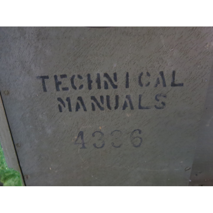Boite vide de detecteur de mine SCR 625  US 1944 ref 945 