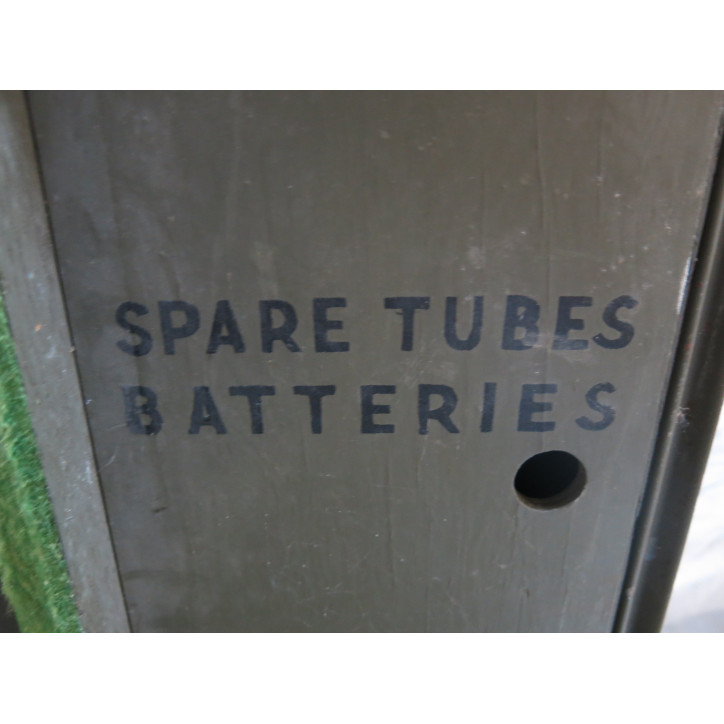 Boite vide de detecteur de mine SCR 625  US 1944 ref 945 