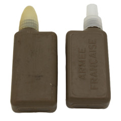 Huilier en plastique réglementaire de l'armée française pour Mat 49