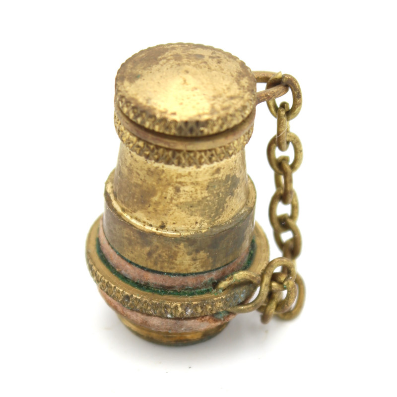 Bouchon de l'huilier métallique réglementaire de l'armée française