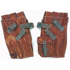 Paire de porte chargeur pour MP38 ou MP40 terrain marron