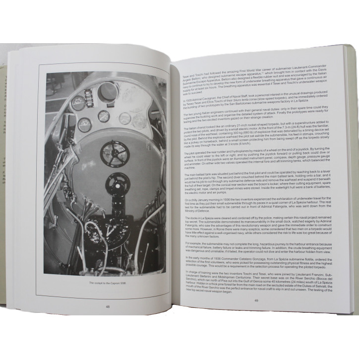 Livre Chariots of War - Underwater Warfare