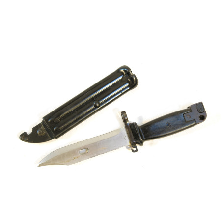 Baionnette AK47 Serbe état neuf de stock Réf 1710
