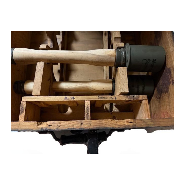 Caisse bois complete pour grenade à manche ref 158