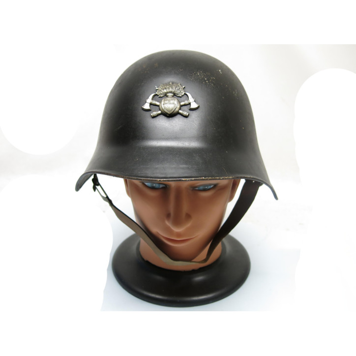 Casque de pompier Suisse  ref ca 800