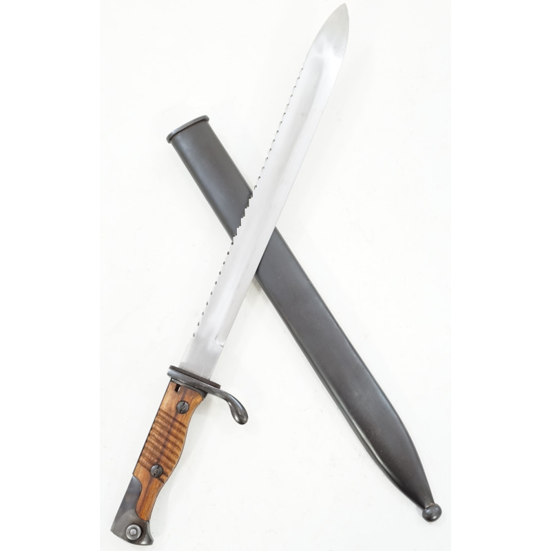 Baïonnette Mauser G98 à dent de scie avec fourreau métal