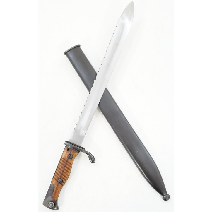 Baïonnette Mauser G98 à dent de scie avec fourreau métal