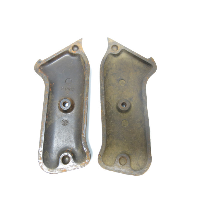 Paire de plaquettes bakélite originales pour MP38 ou MP40 marron Réf 225