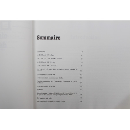 Livre Dodge : 5 Générations de tout terrain