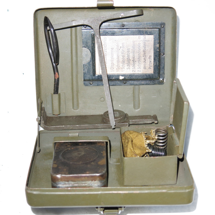 Box mortar wh ww2 with tools