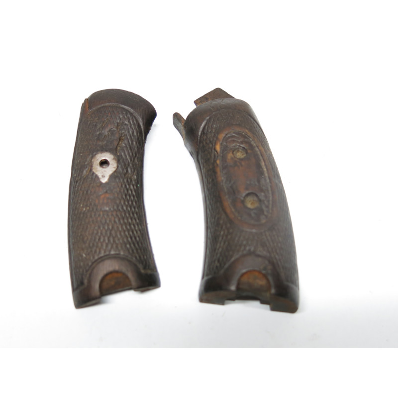Plaquettes de crosse originale revolver 1892 ref  125