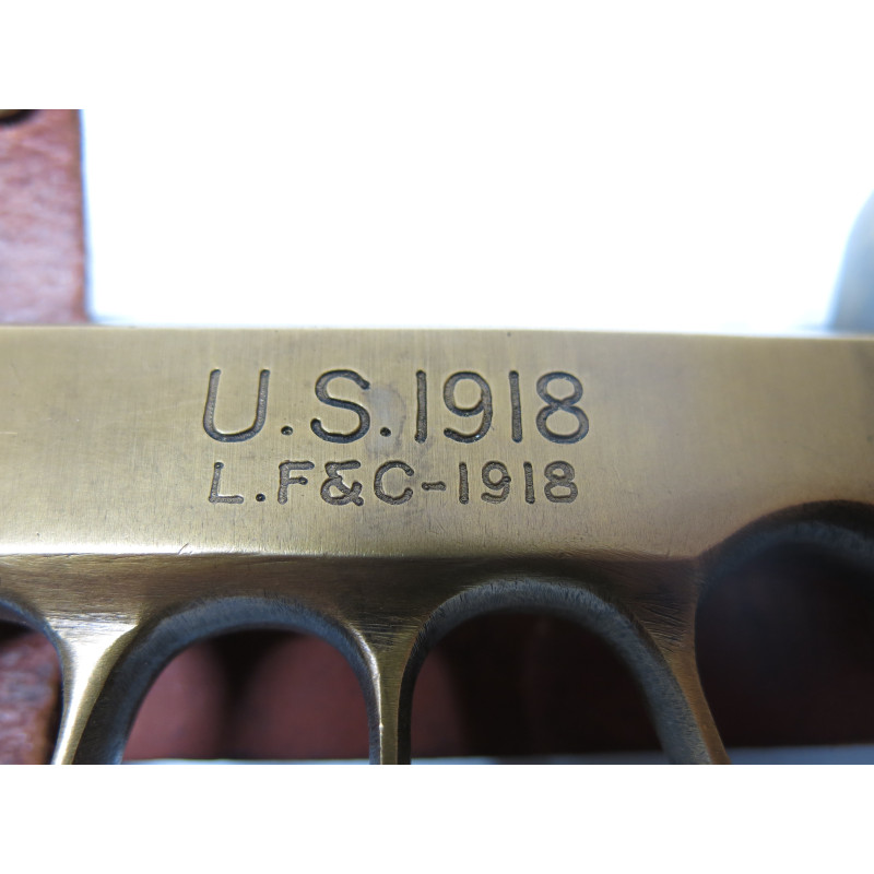 Superbe poignard US 1918 avec fourreau cuir  camillus ref 99   repro 